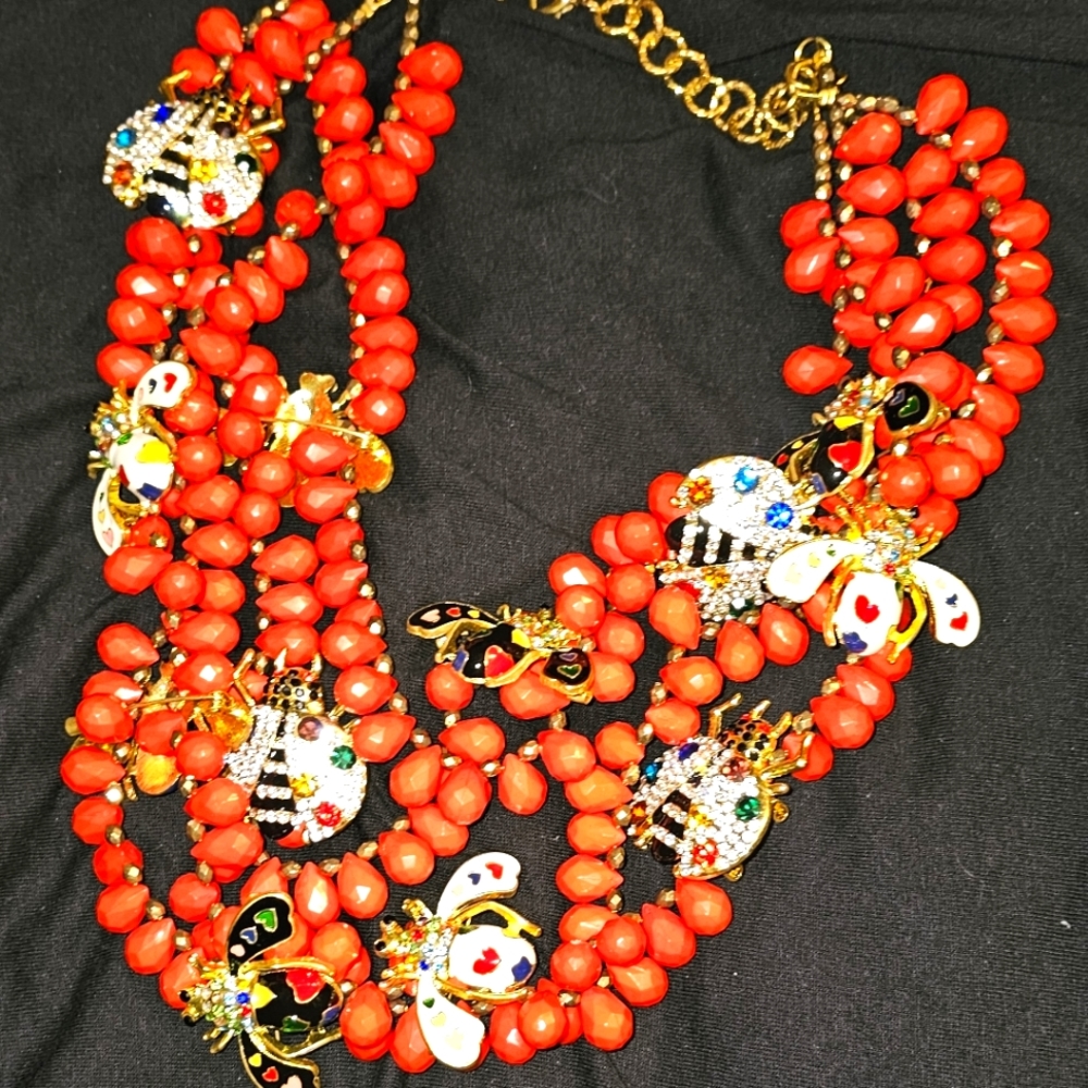 Vintage Dainty Bug Sassy Jones